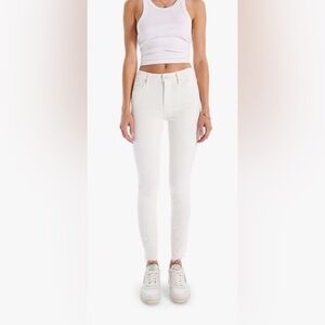 MOTHER THE LOOKER ANKLE STEP FRAY CREAM PUFF SIZE 25